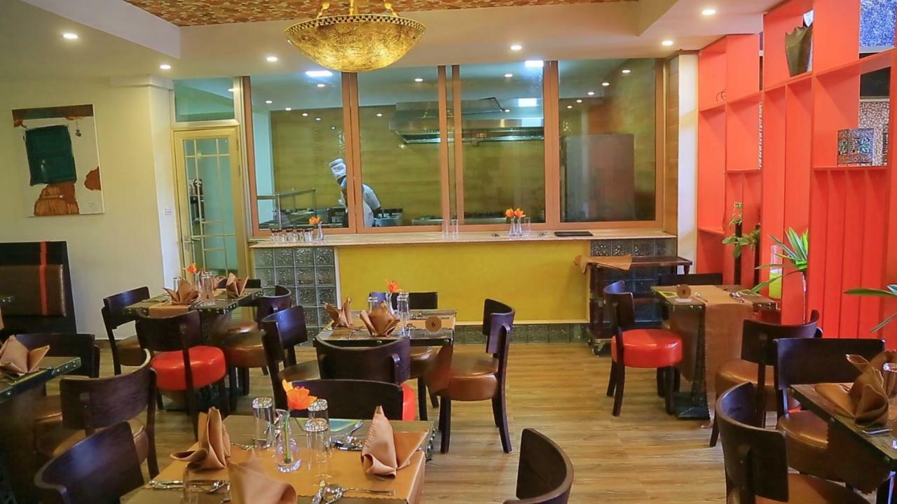 Zigzag Hotel And Spa Αντίς Αμπέμπα Εξωτερικό φωτογραφία