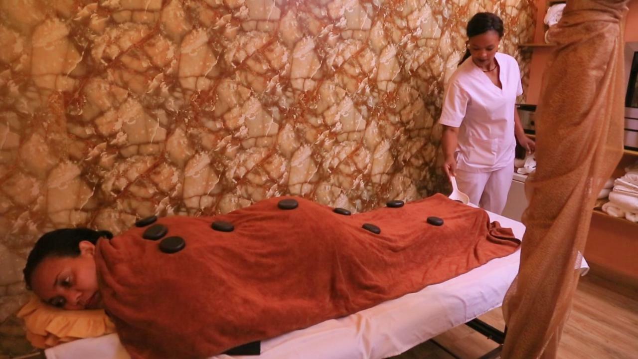 Zigzag Hotel And Spa Αντίς Αμπέμπα Εξωτερικό φωτογραφία