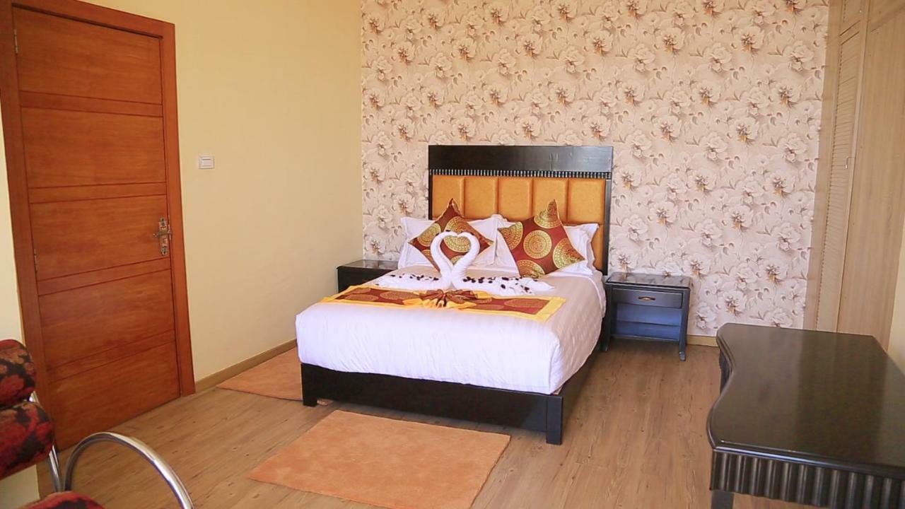 Zigzag Hotel And Spa Αντίς Αμπέμπα Εξωτερικό φωτογραφία