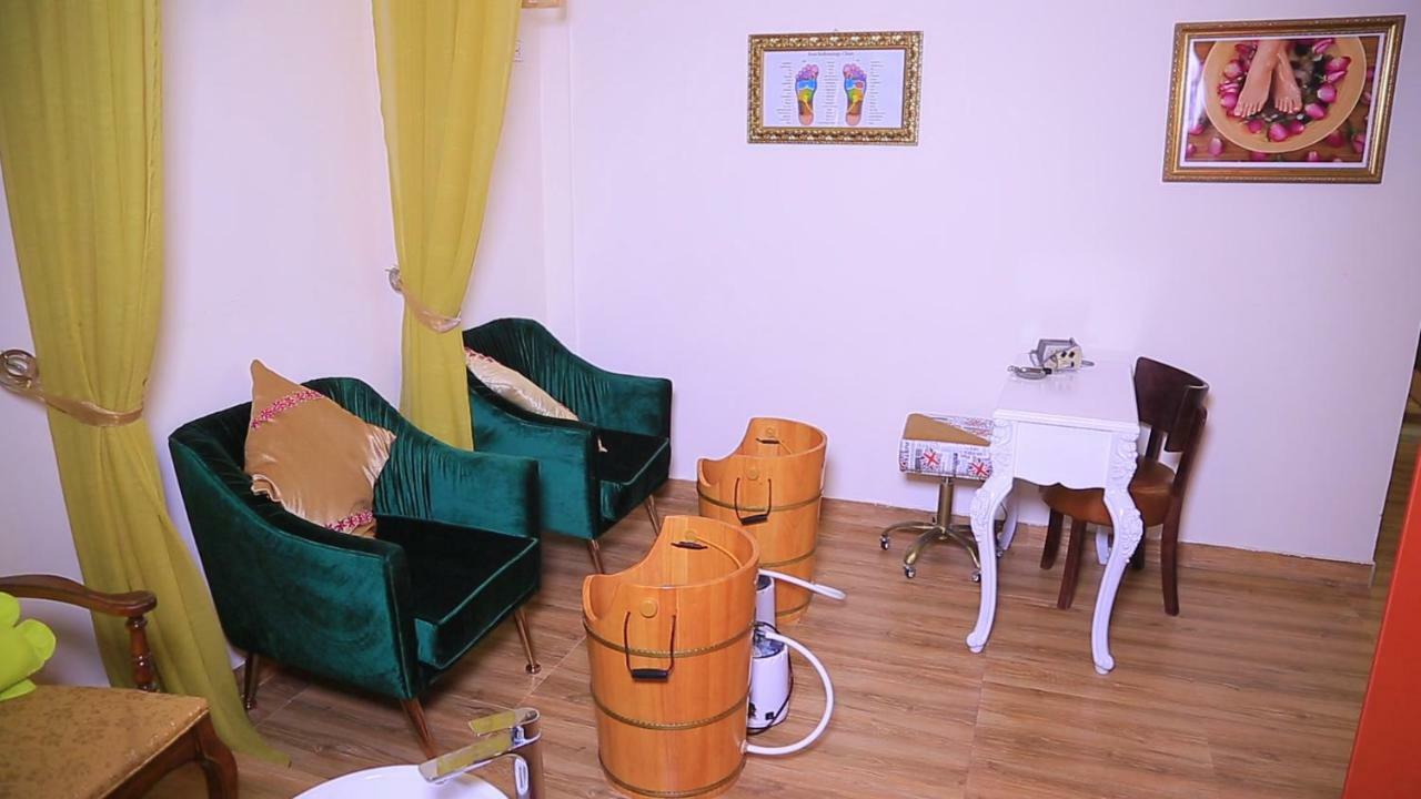 Zigzag Hotel And Spa Αντίς Αμπέμπα Εξωτερικό φωτογραφία