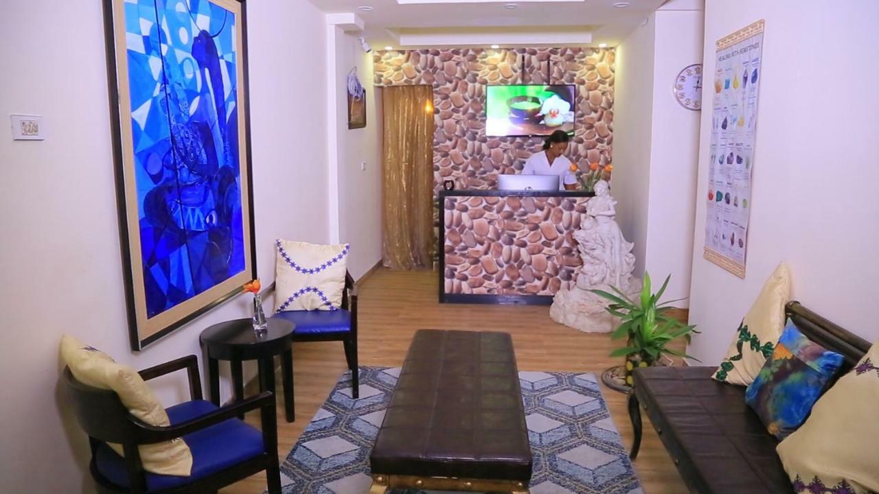 Zigzag Hotel And Spa Αντίς Αμπέμπα Εξωτερικό φωτογραφία